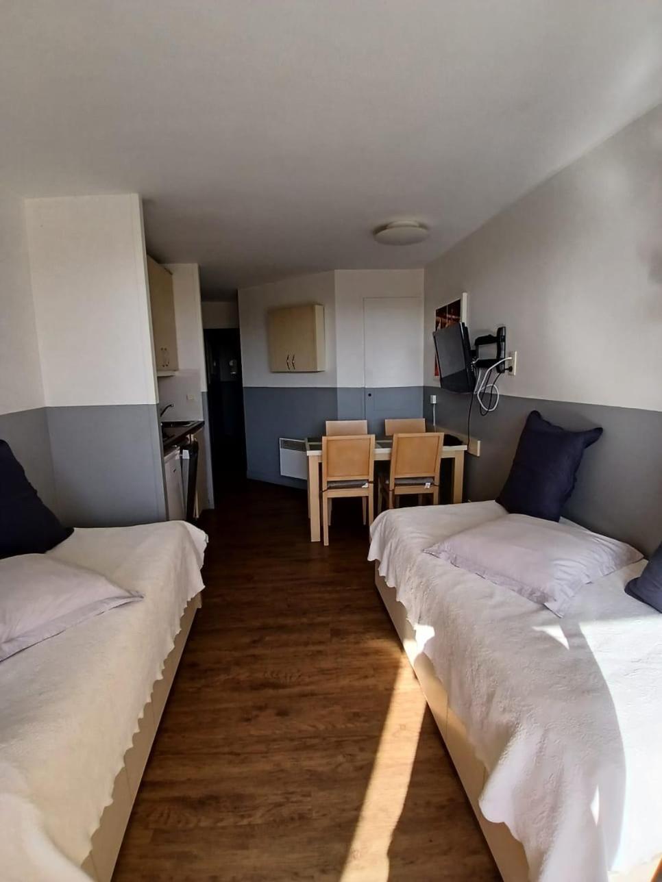 Appartement Grimaud Bord De Mer Luaran gambar